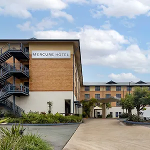 https://travelodge-garden-city.queenslandhotels.net